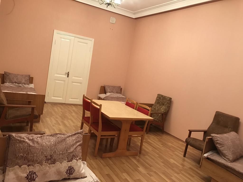 Hotel Beaming_House Şǝki Zewnętrze zdjęcie