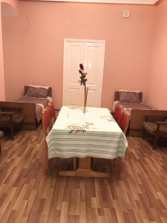 Hotel Beaming_House Şǝki Zewnętrze zdjęcie