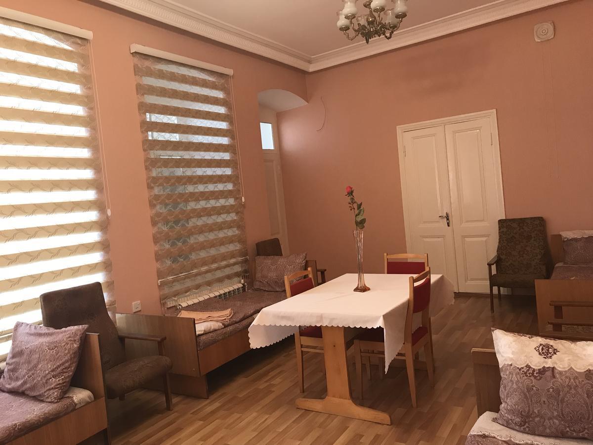 Hotel Beaming_House Şǝki Zewnętrze zdjęcie